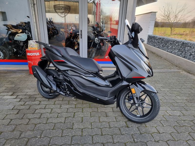 Honda Forza 350 Special Edition 