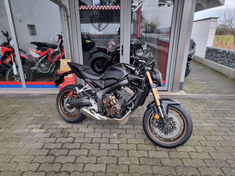 Honda CB650R E-Clutch 