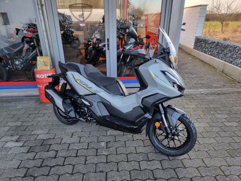 Honda ADV 350 Special Edition 