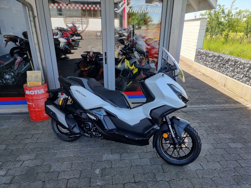 Honda ADV 350 