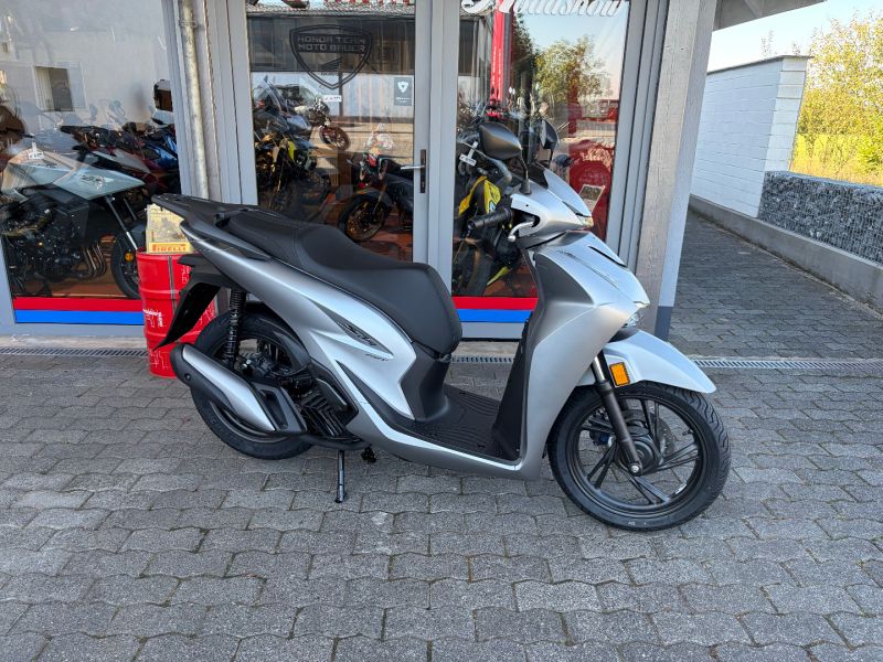Honda SH150i 