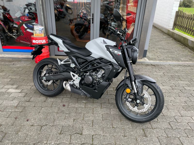 Honda CB125R 