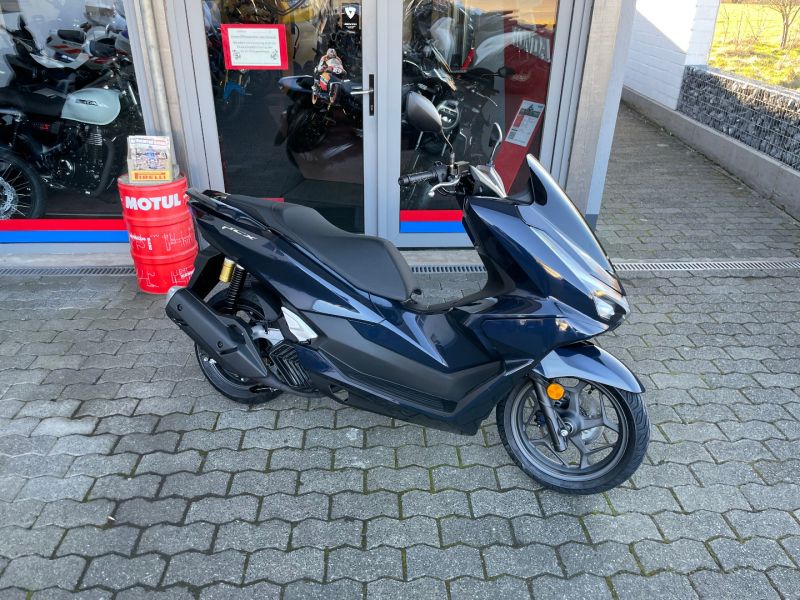 Honda PCX125 / WW125 